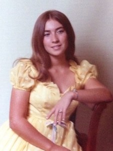 Dawne Pic Yellow Dress